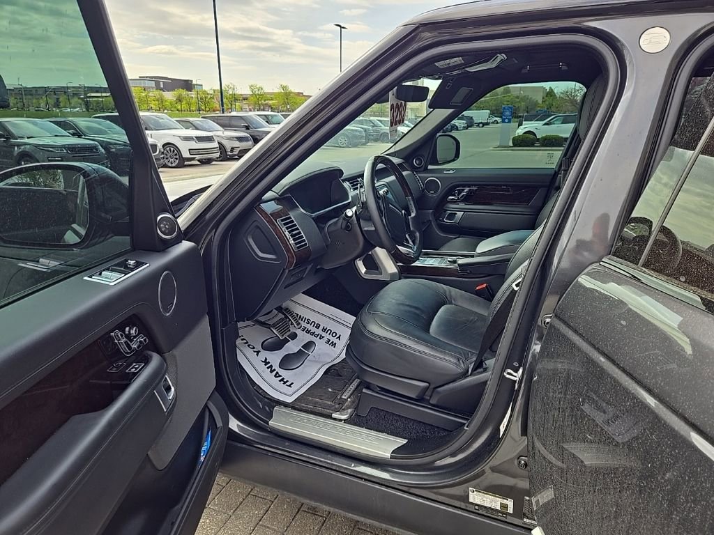 Used 2021 Land Rover Range Rover Westminster Edition image 16