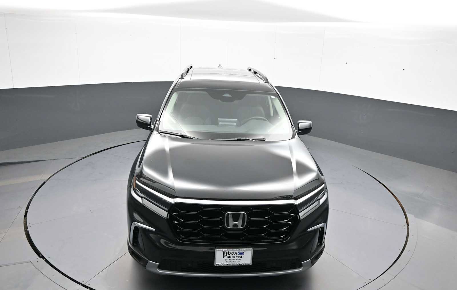 Certified 2025 Honda Pilot Touring image 38
