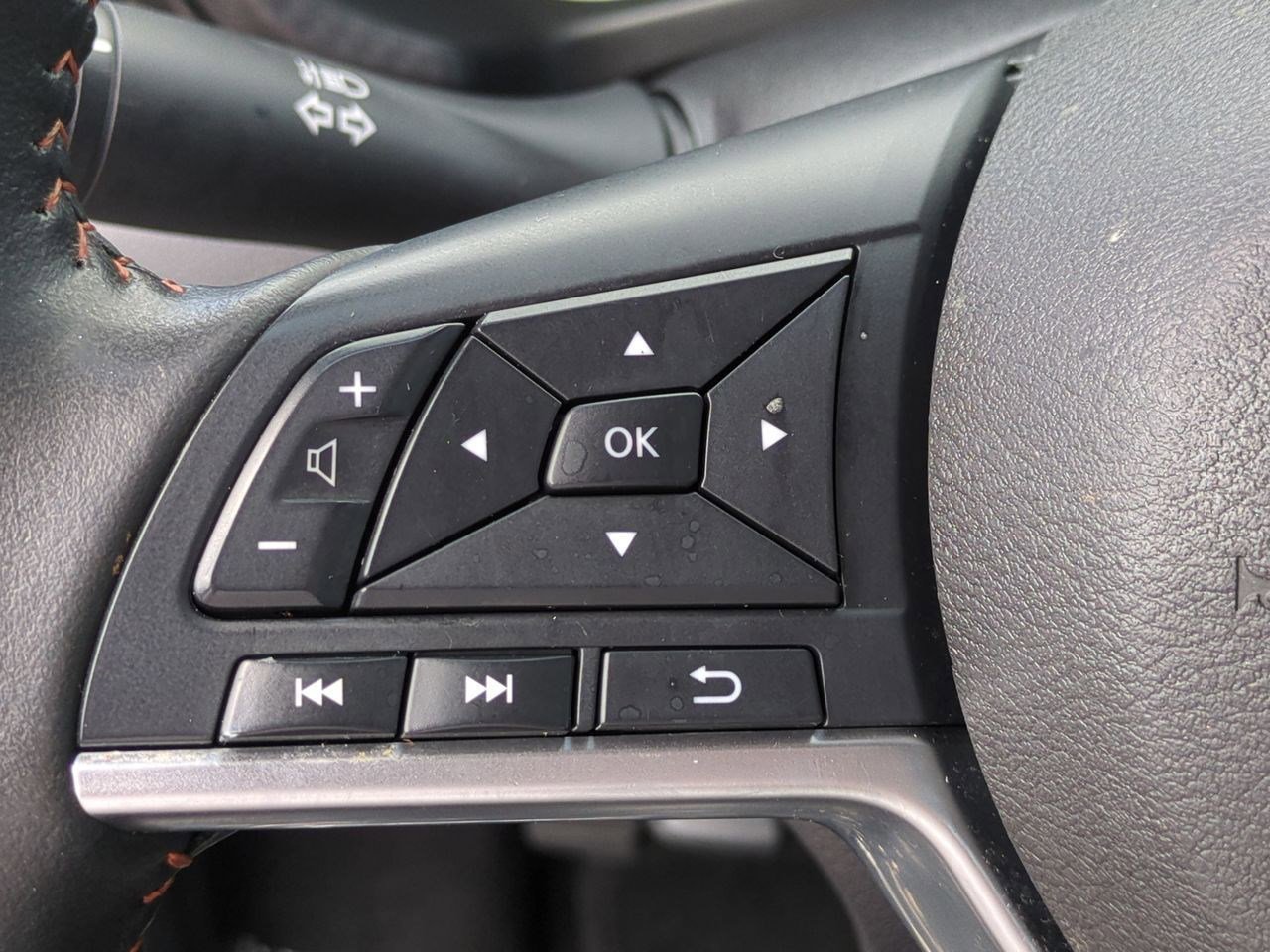 Used 2024 Nissan Sentra SR FWD image 19