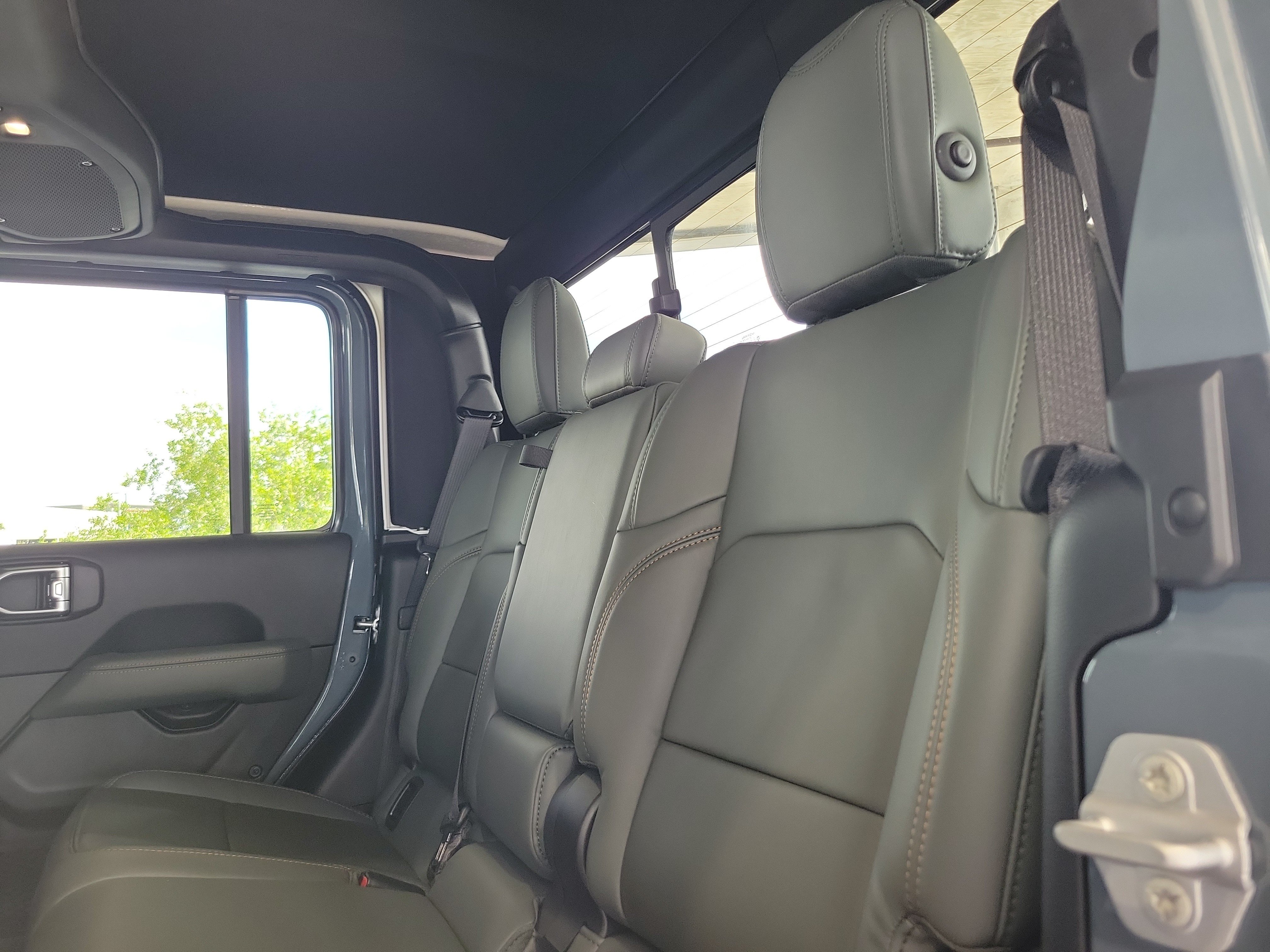 New 2025 Jeep Gladiator Mojave AWD/4WD image 8