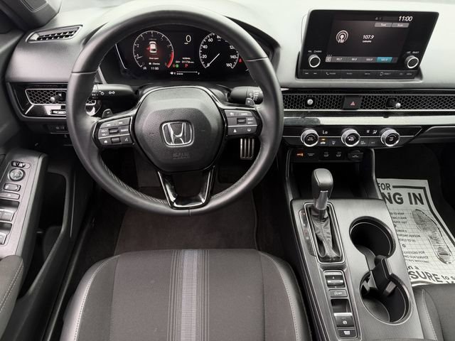 Used 2025 Honda Civic Sport image 12