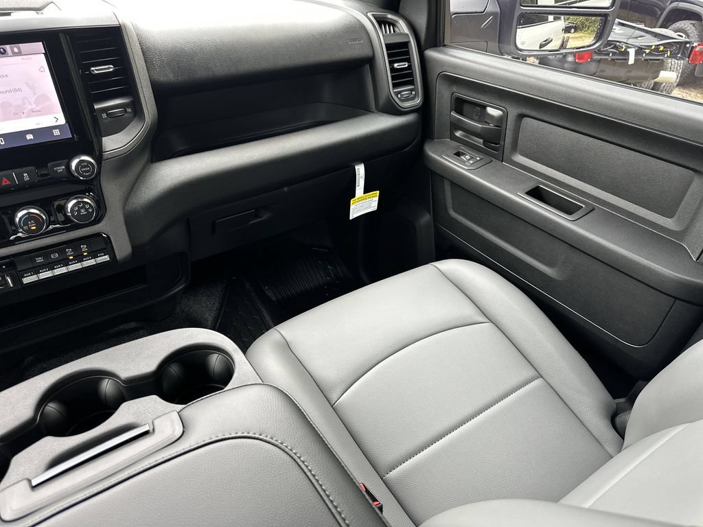 New 2026 RAM 5500 Tradesman AWD/4WD image 12