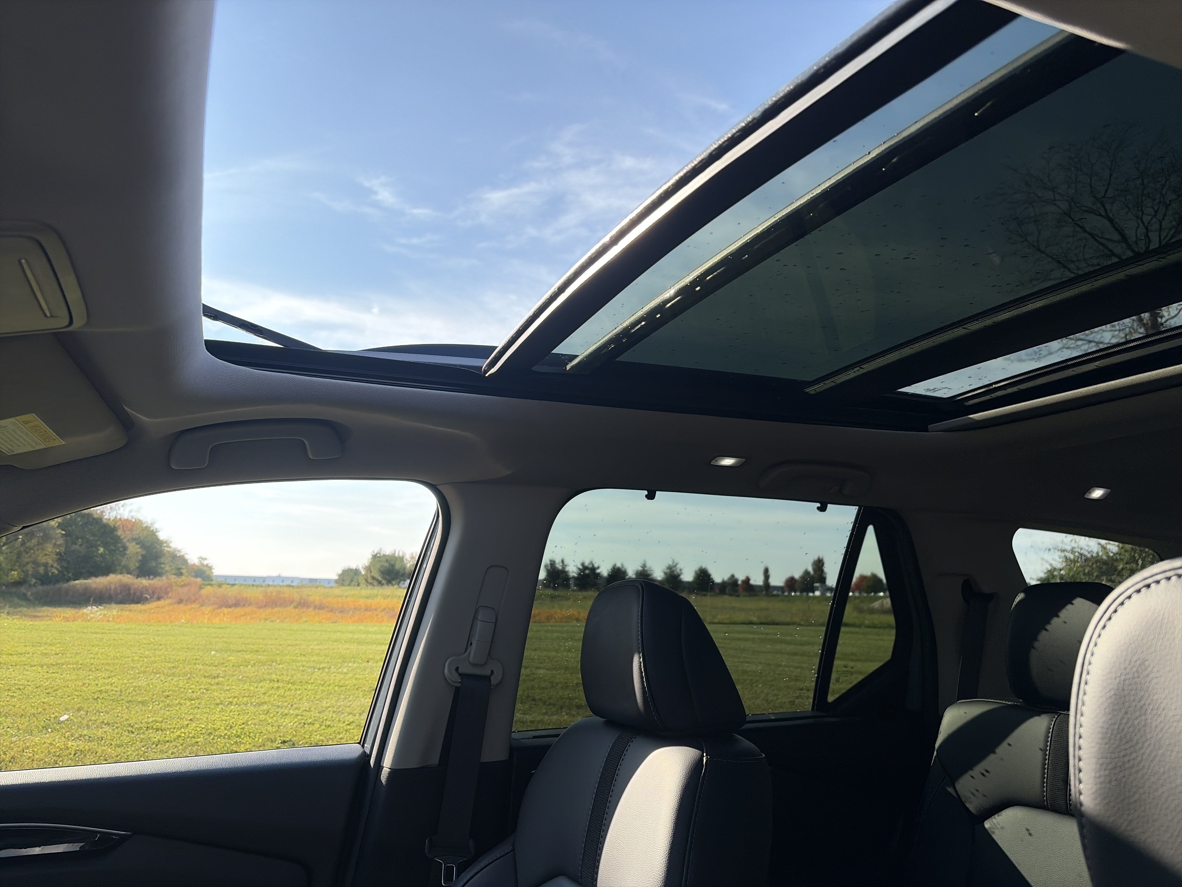Used 2025 Honda Pilot Touring image 16