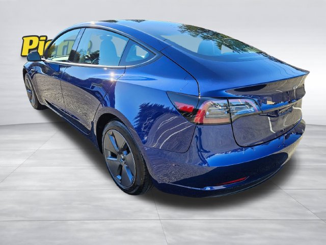 Used 2023 Tesla Model 3 Standard Range RWD image 3