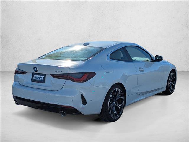 Used 2026 BMW 430i Coupe w/ Parking Assistance Package image 5