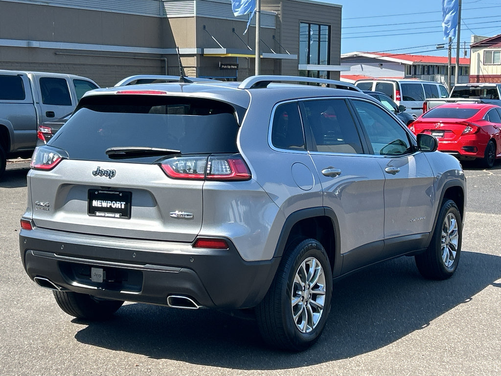 Used 2021 Jeep Cherokee Latitude Lux w/ Comfort/Convenience Group AWD/4WD image 5