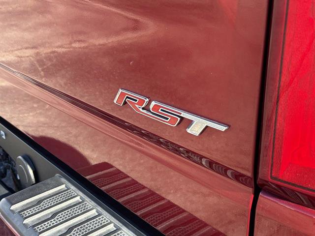 Used 2021 Chevrolet Silverado 1500 RST image 6