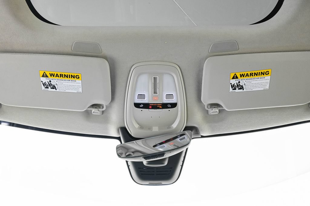Certified 2024 Volvo XC90 T8 Ultimate w/ Lounge Package AWD/4WD image 21