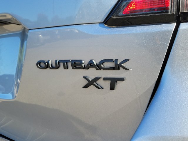 Used 2020 Subaru Outback Onyx Edition XT w/ Popular Package #2 AWD/4WD image 8