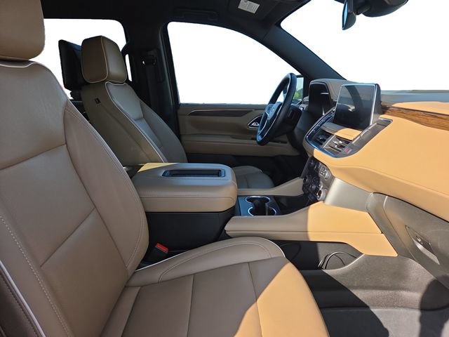 Used 2024 Chevrolet Suburban Premier w/ Max Trailering Package AWD/4WD image 41
