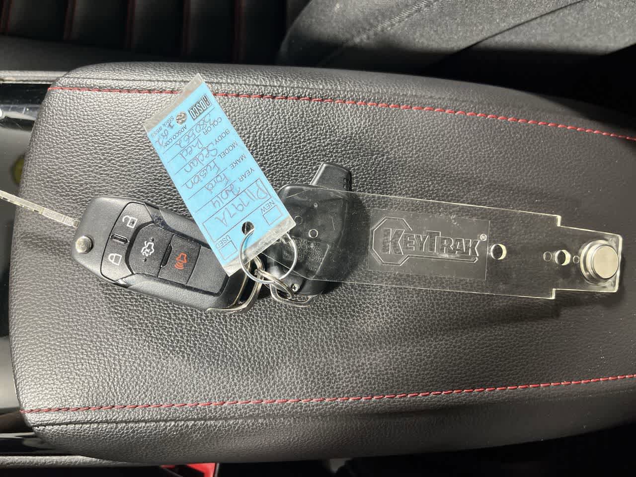Used 2014 Ford Fusion SE FWD image 23