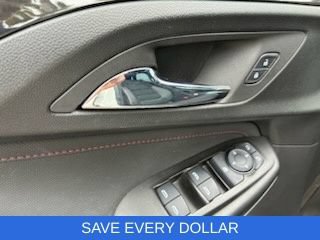 Used 2023 Chevrolet TrailBlazer RS w/ Sun and Liftgate Package FWD image 13