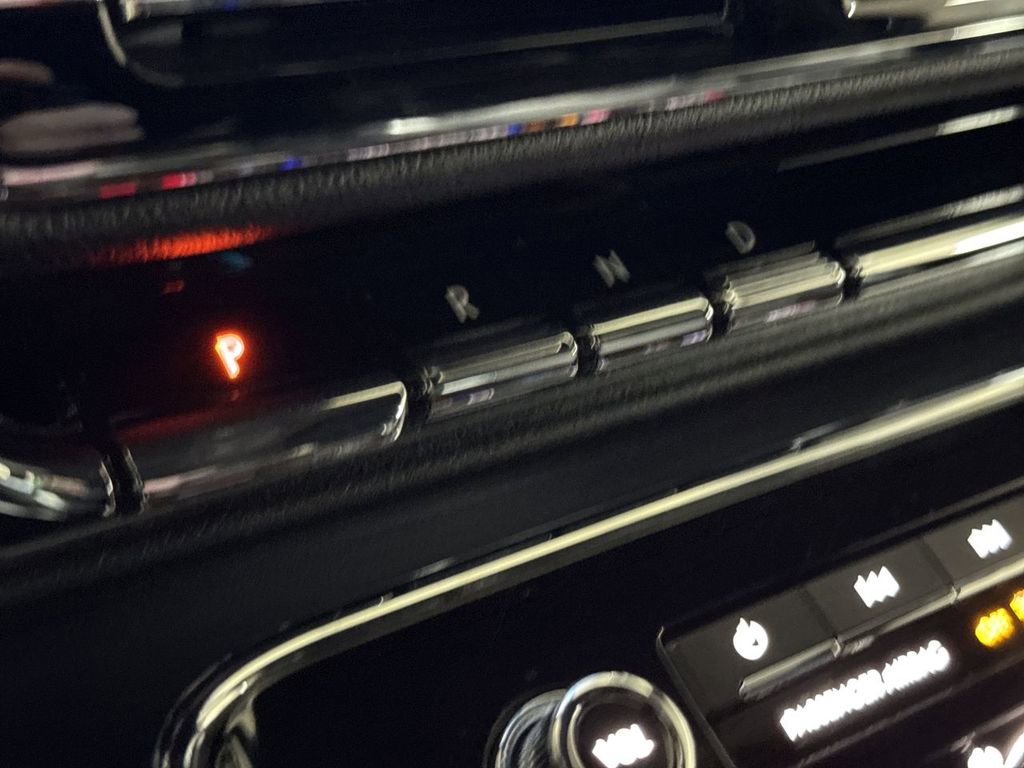 Used 2020 Lincoln Navigator L Reserve AWD/4WD image 17