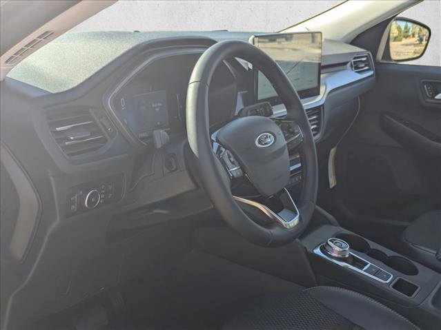 New 2026 Ford Escape SE w/ Class II Trailer Tow Package image 10