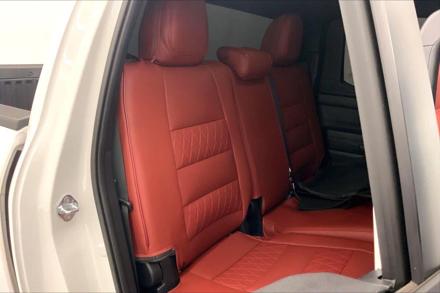 Used 2025 Toyota Tacoma TRD Sport RWD image 13