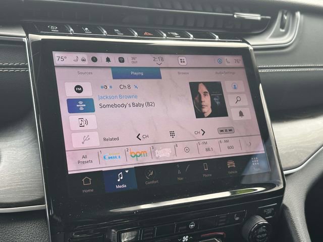 Certified 2023 Jeep Grand Cherokee L Limited w/ Black Appearance Package image 14