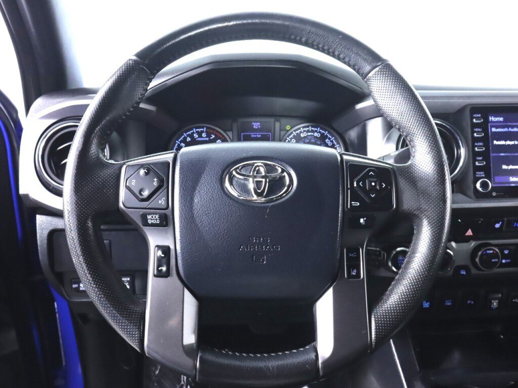 Used 2020 Toyota Tacoma TRD Off-Road w/ TRD Premium Off Road Package image 11