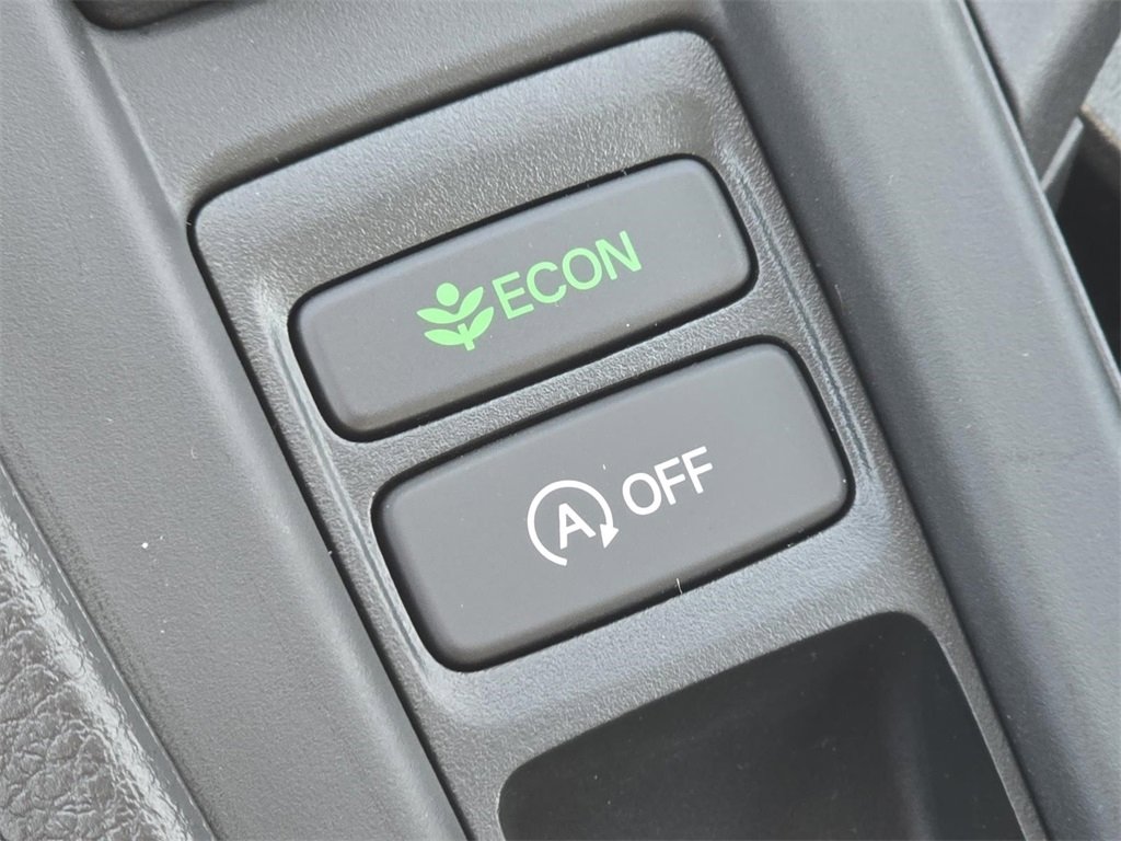 New 2025 Honda Accord SE image 9