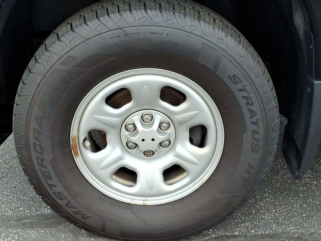 Used 2022 Nissan Frontier S w/ Technology Package image 10