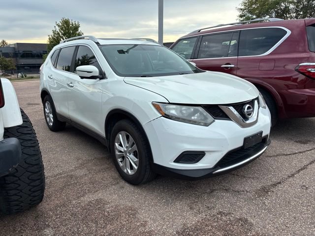 Used 2016 Nissan Rogue SV w/ SV Premium Package FWD image 1