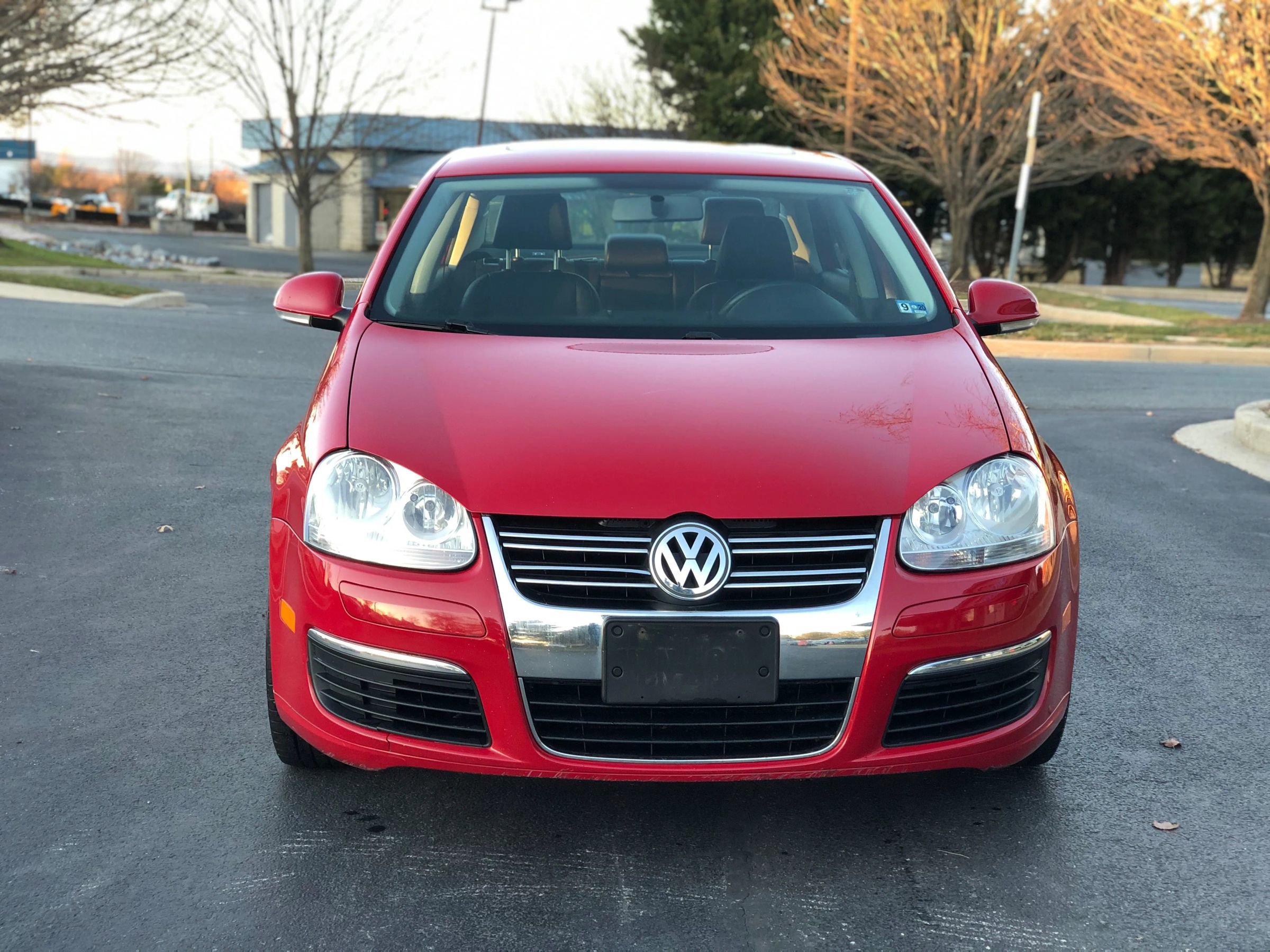 Used 2010 Volkswagen Jetta SE image 3