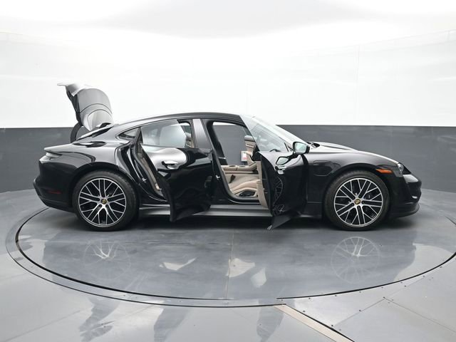 Certified 2022 Porsche Taycan image 34