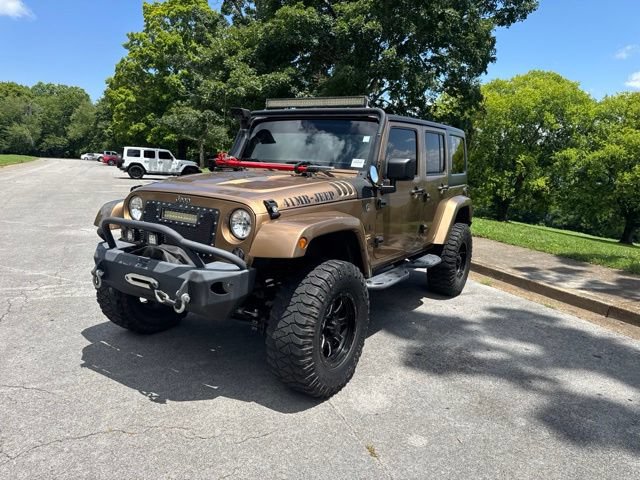 Used 2015 Jeep Wrangler Unlimited Sahara AWD/4WD image 3