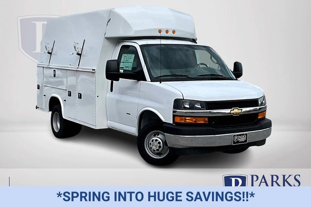 New 2024 Chevrolet Express 3500 w/ Power Convenience Package