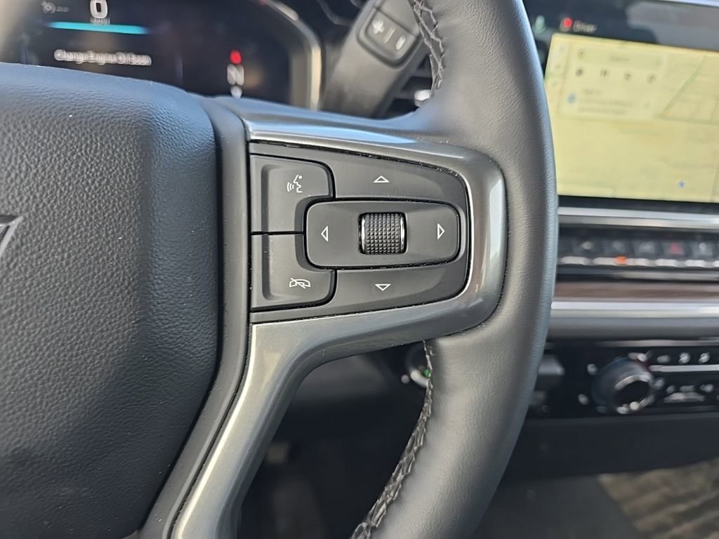 Used 2025 Chevrolet Silverado 1500 LT image 14