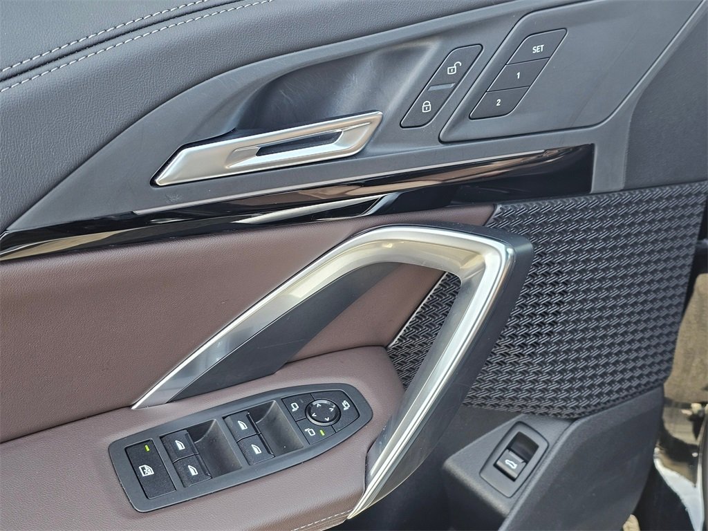 Used 2025 BMW X1 xDrive28i w/ Convenience Package image 32