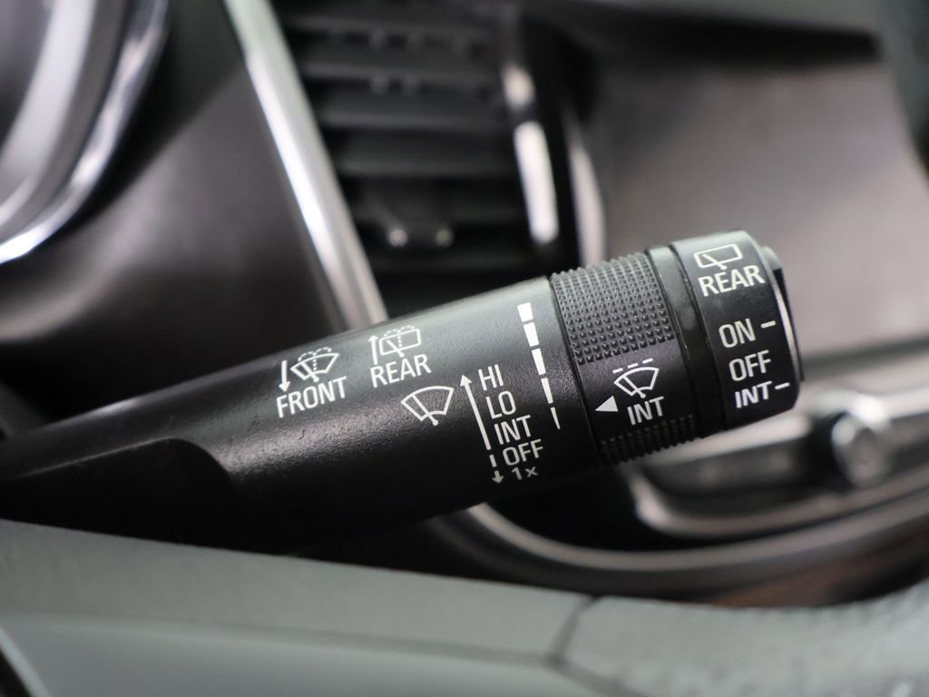 Used 2022 Chevrolet Trax LS AWD/4WD image 35