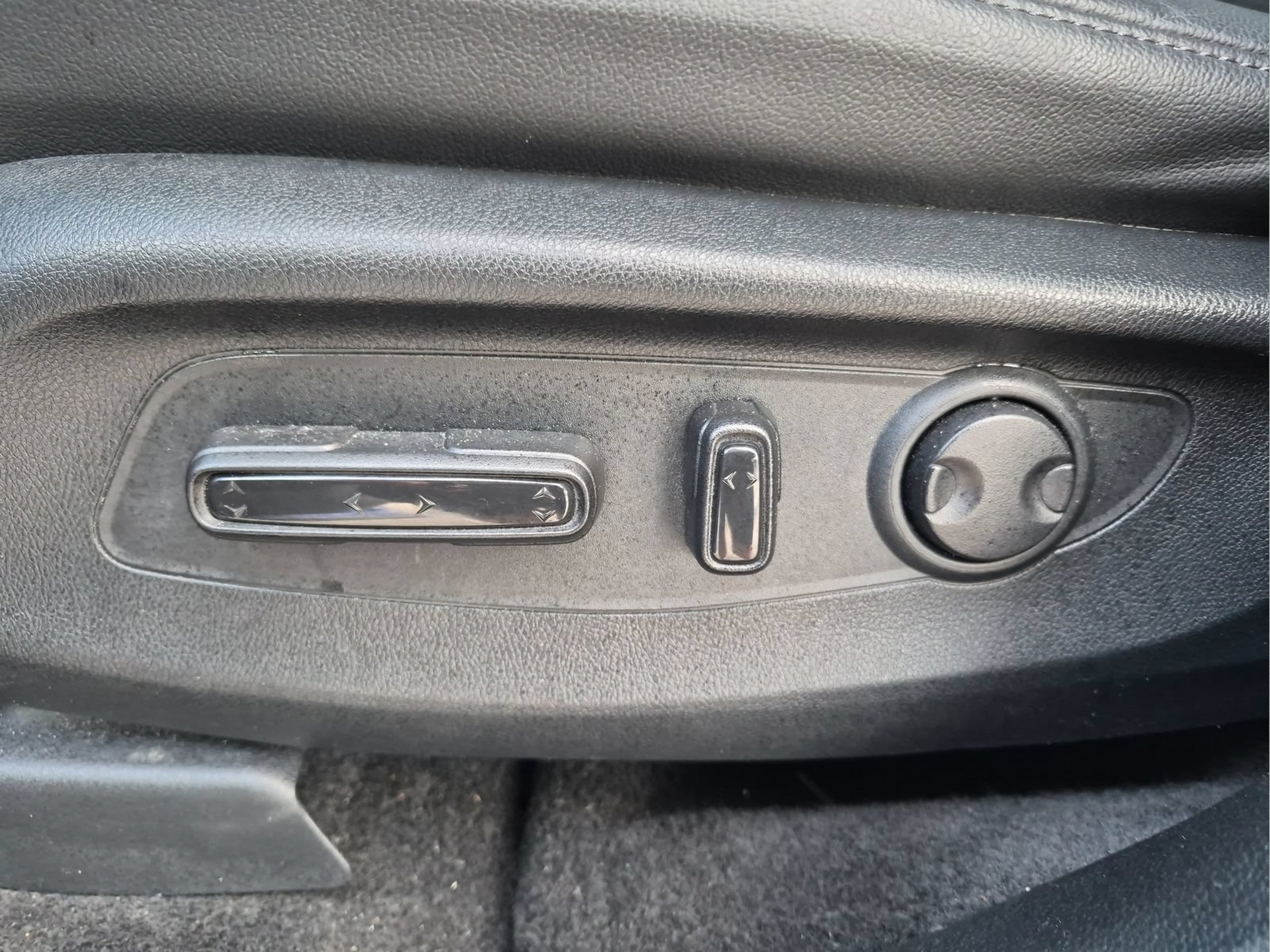 Certified 2025 Honda CR-V EX-L image 14
