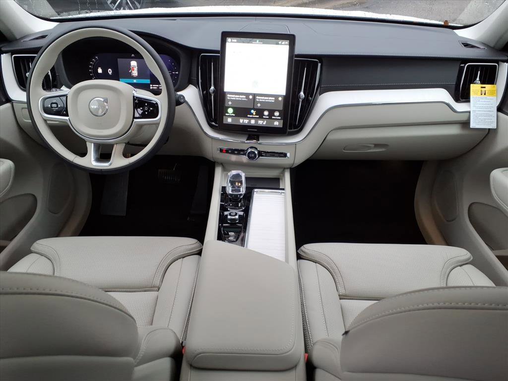 New 2026 Volvo XC60 T8 Ultra w/ Protection Package Premier image 12