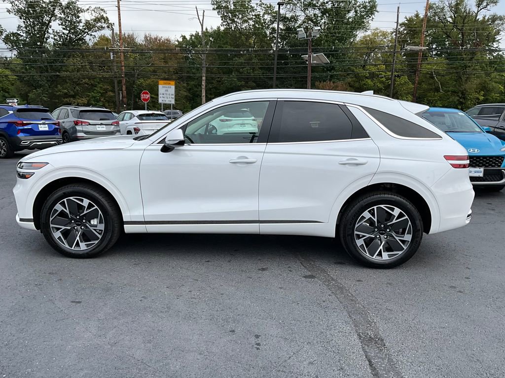 Used 2026 Genesis Electrified GV70 image 4