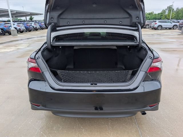 Used 2024 Toyota Camry LE FWD image 25