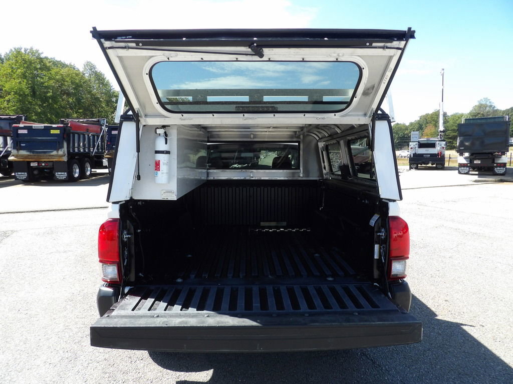 Used 2021 Toyota Tacoma SR RWD image 44
