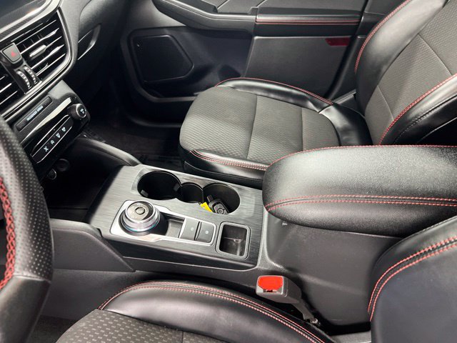 Used 2024 Ford Escape ST-Line w/ Tech Pack #1 AWD/4WD image 15