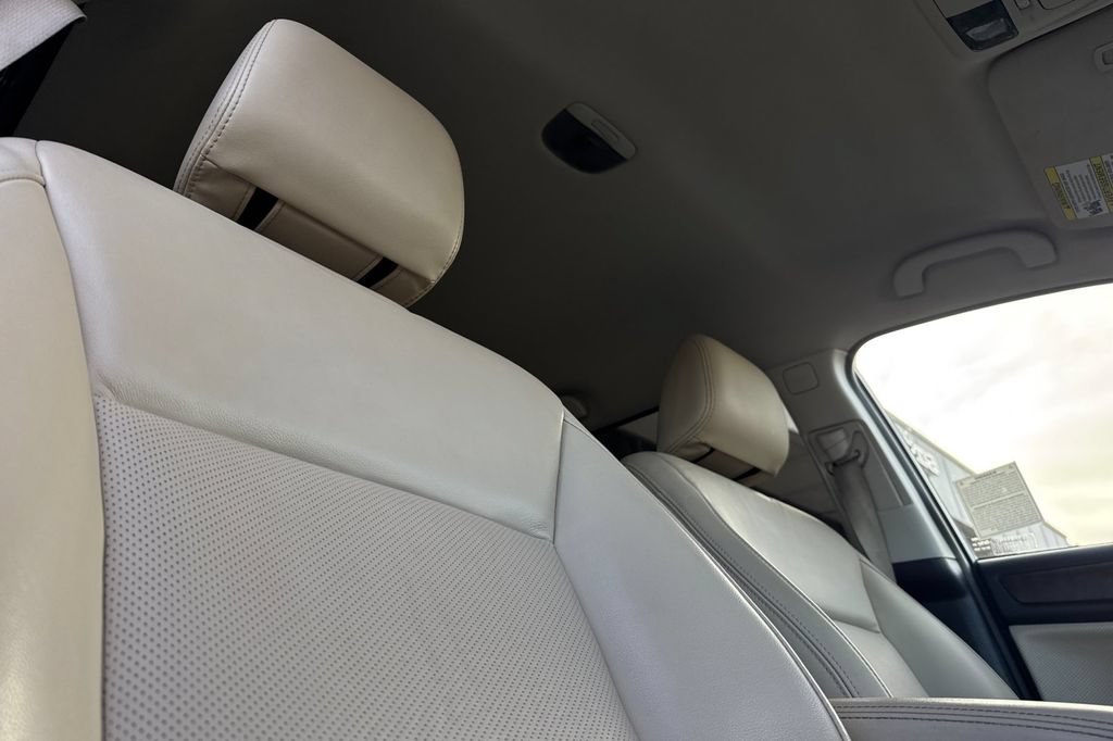 Used 2015 Subaru Outback 2.5i Limited AWD/4WD image 18
