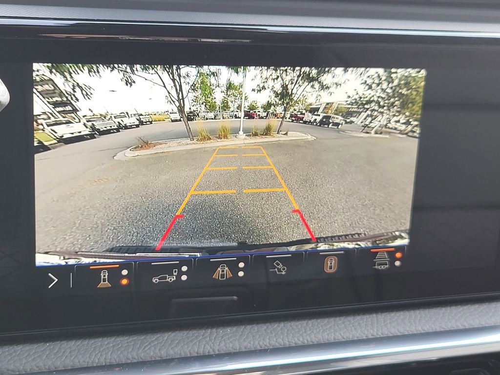 New 2025 GMC Sierra 2500 Denali w/ Denali Reserve Package AWD/4WD image 32