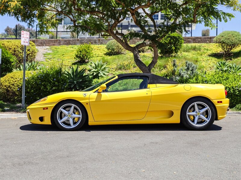 Used 2001 Ferrari 360 Spider RWD image 3