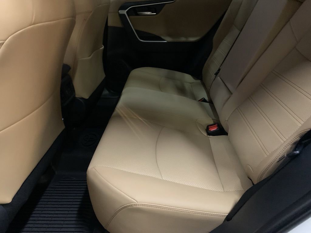 New 2025 Toyota RAV4 Limited image 13