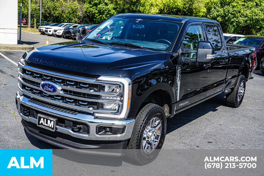 Used 2023 Ford F350 Lariat image 15