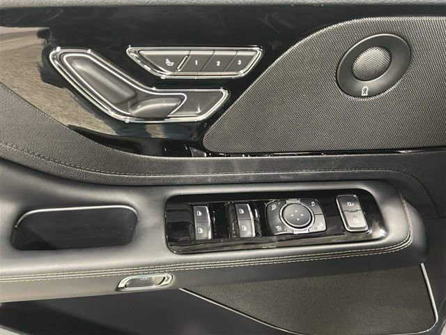 New 2026 Lincoln Aviator Reserve image 10