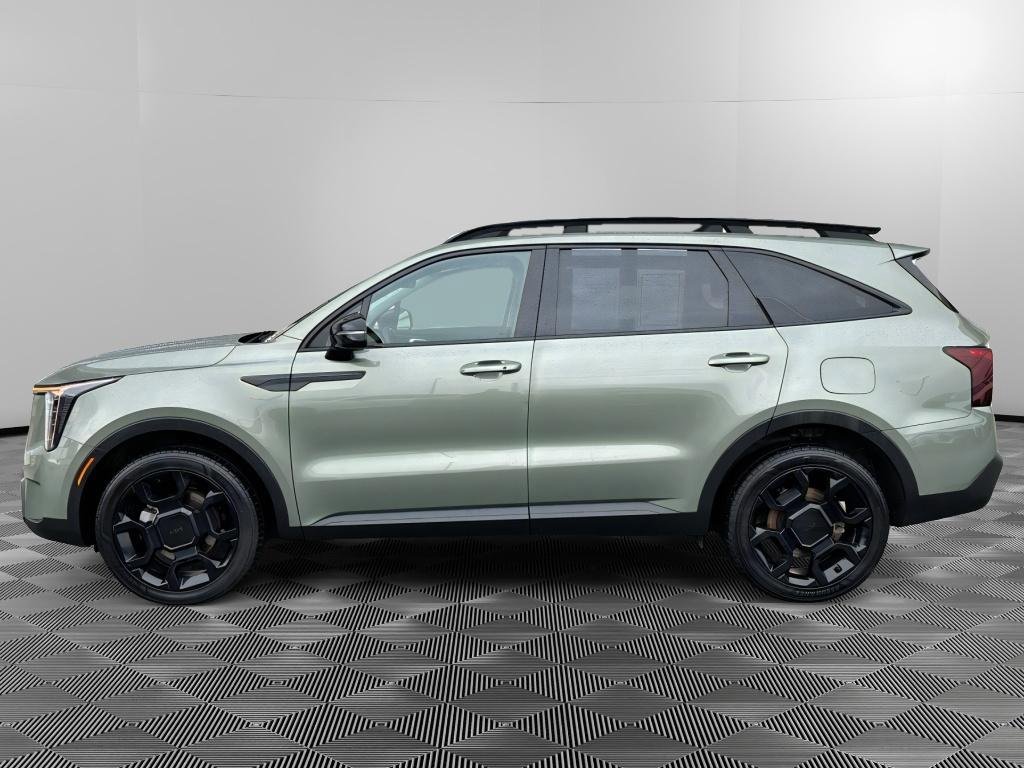 Certified 2025 Kia Sorento X-Line EX AWD/4WD image 8