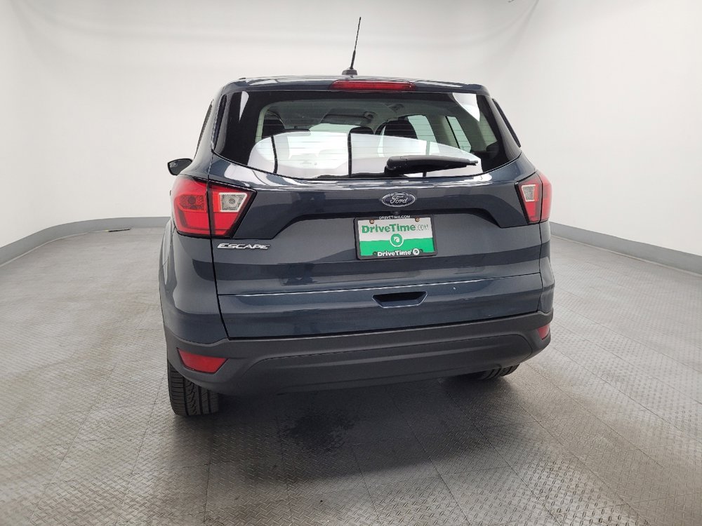 Used 2019 Ford Escape S image 6