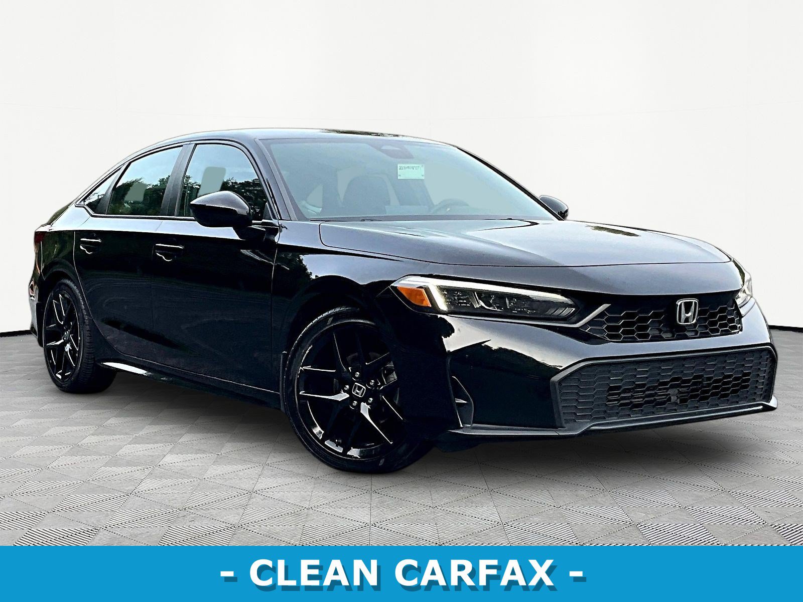 Certified 2025 Honda Civic Sport image 3