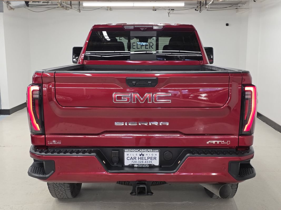 Used 2025 GMC Sierra 2500 AT4 w/ AT4 Premium Plus Package AWD/4WD image 9