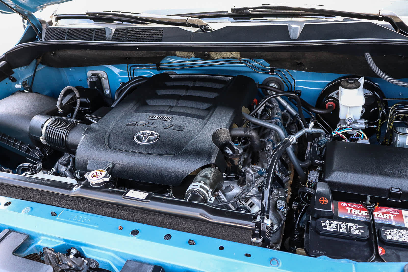 Used 2019 Toyota Tundra SR5 w/ TRD Off Road Package AWD/4WD image 35