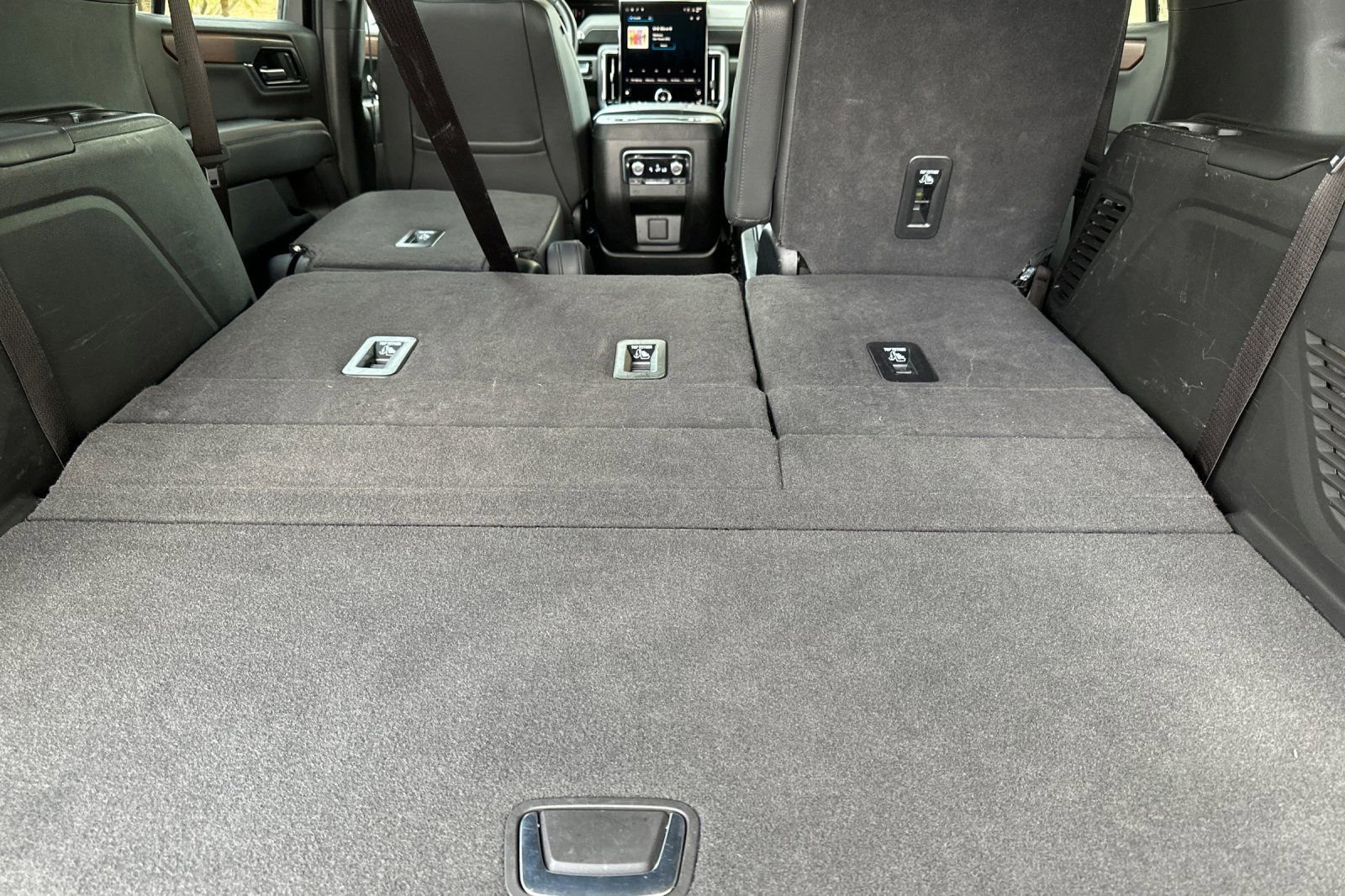 Certified 2025 GMC Yukon Denali image 17