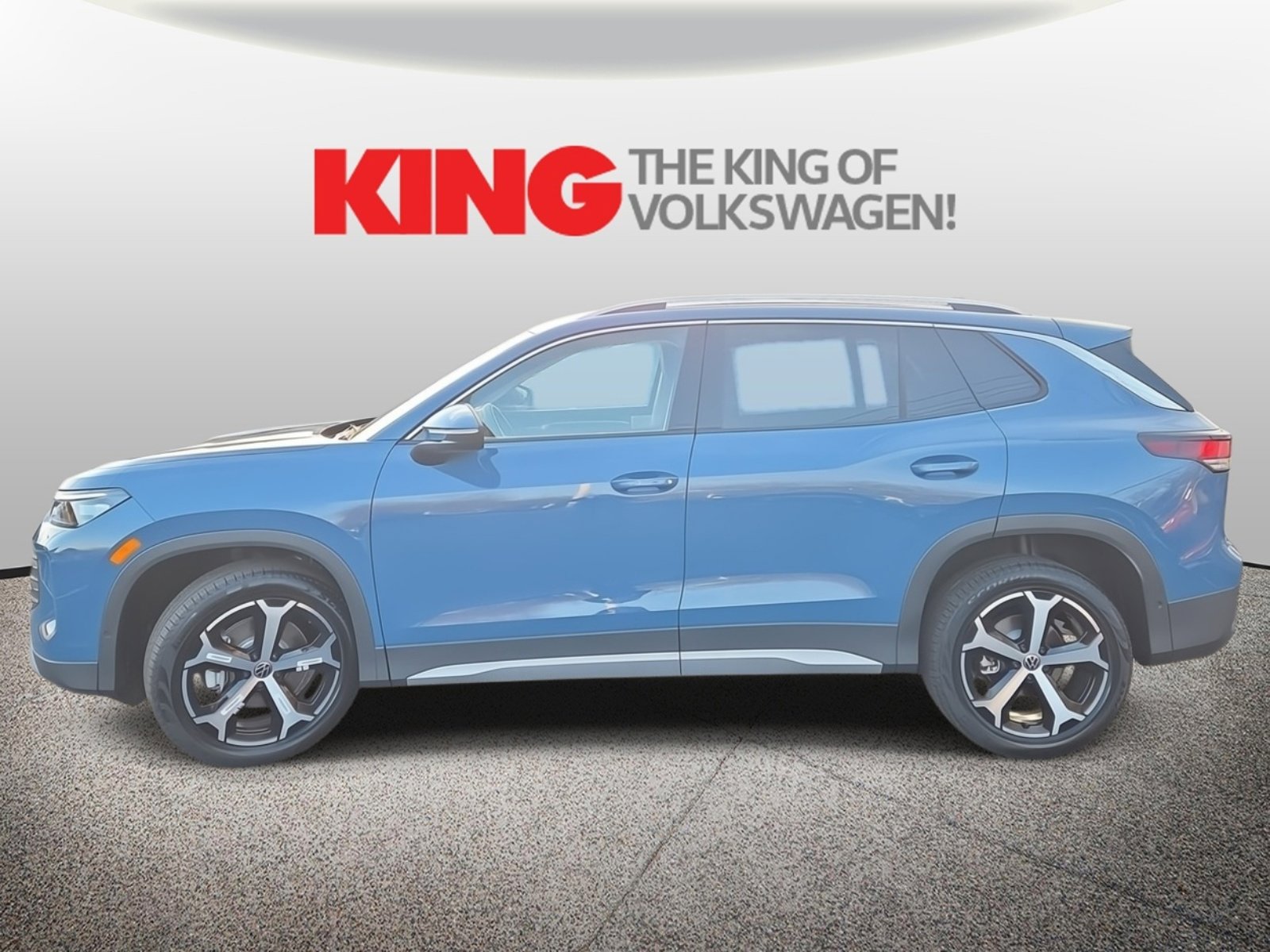 New 2026 Volkswagen Tiguan SE image 7